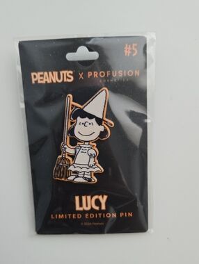PEANUTS, Limited Edition Enamel Pin - Black, Orange, White